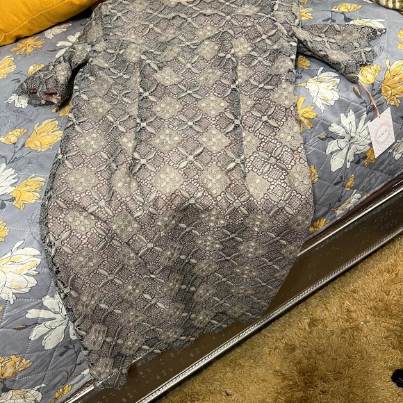 Curete Dress - Picture 1 of 9